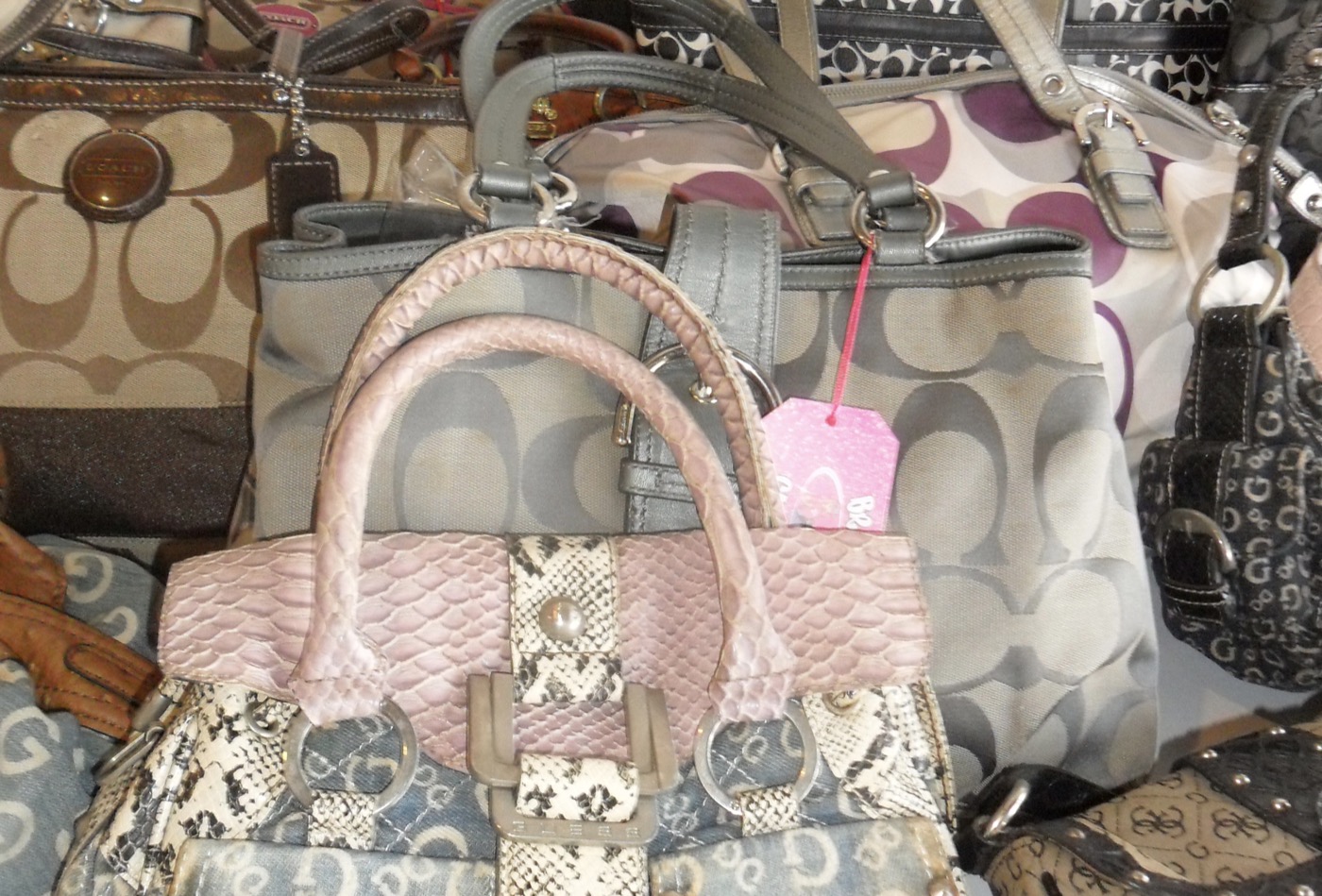 The Brat's Closet vintage bag drop